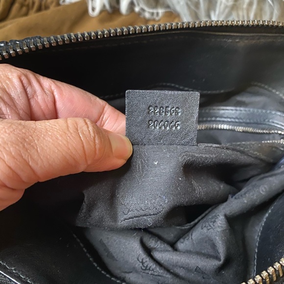 🔥Authentic Gucci Galaxy 2 way bag🔥 - Picture 9 of 10